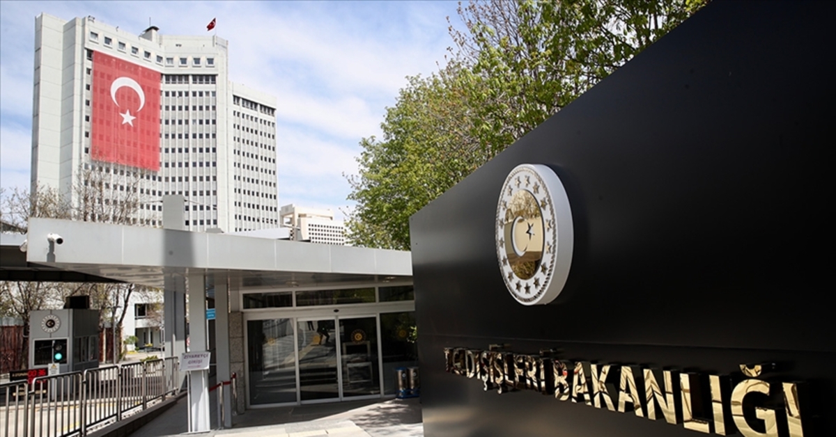 Dışişleri Bakanlığı, Bosna Hersek’te alıkonulduğu iddia edilen Deniz Eliş’e ulaşıldığını açıkladı