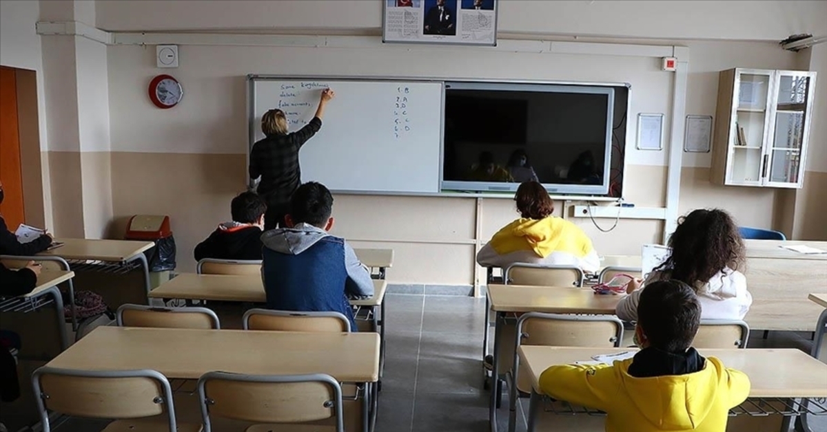 Öğretmenlik Mesleği Kanunu Teklifi TBMM’de kabul edildi