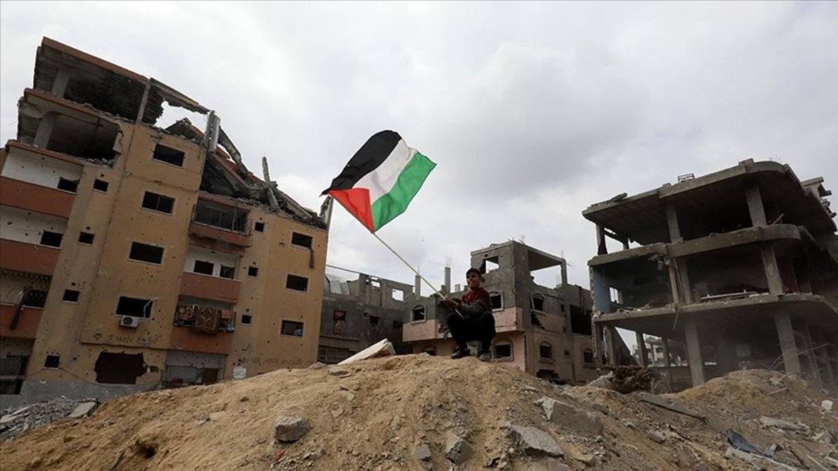 İsrail basını bugün serbest bırakılacak Filistinli tutuklulardan bazılarının isimlerini açıkladı