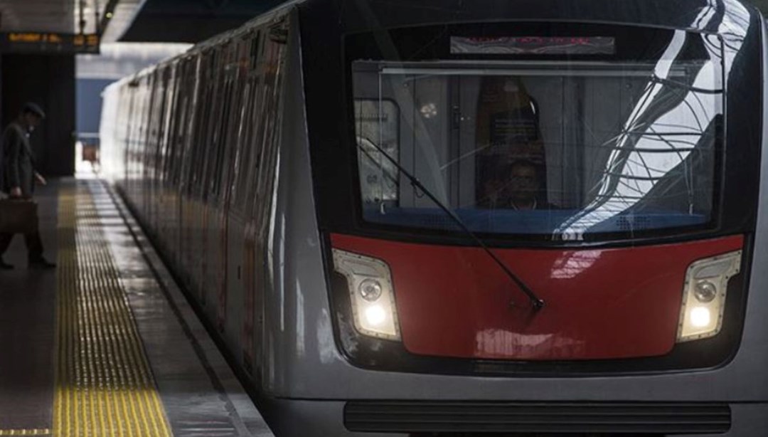 Ankara’da bazı otobüs ve metro durakları kapatıldı