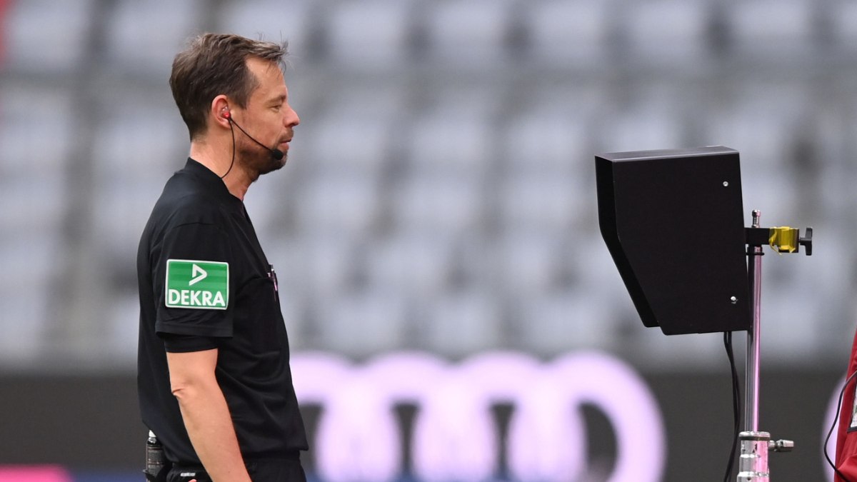 Fenerbahçe – Antalyaspor maçının VAR’ı Markus Schmidt!