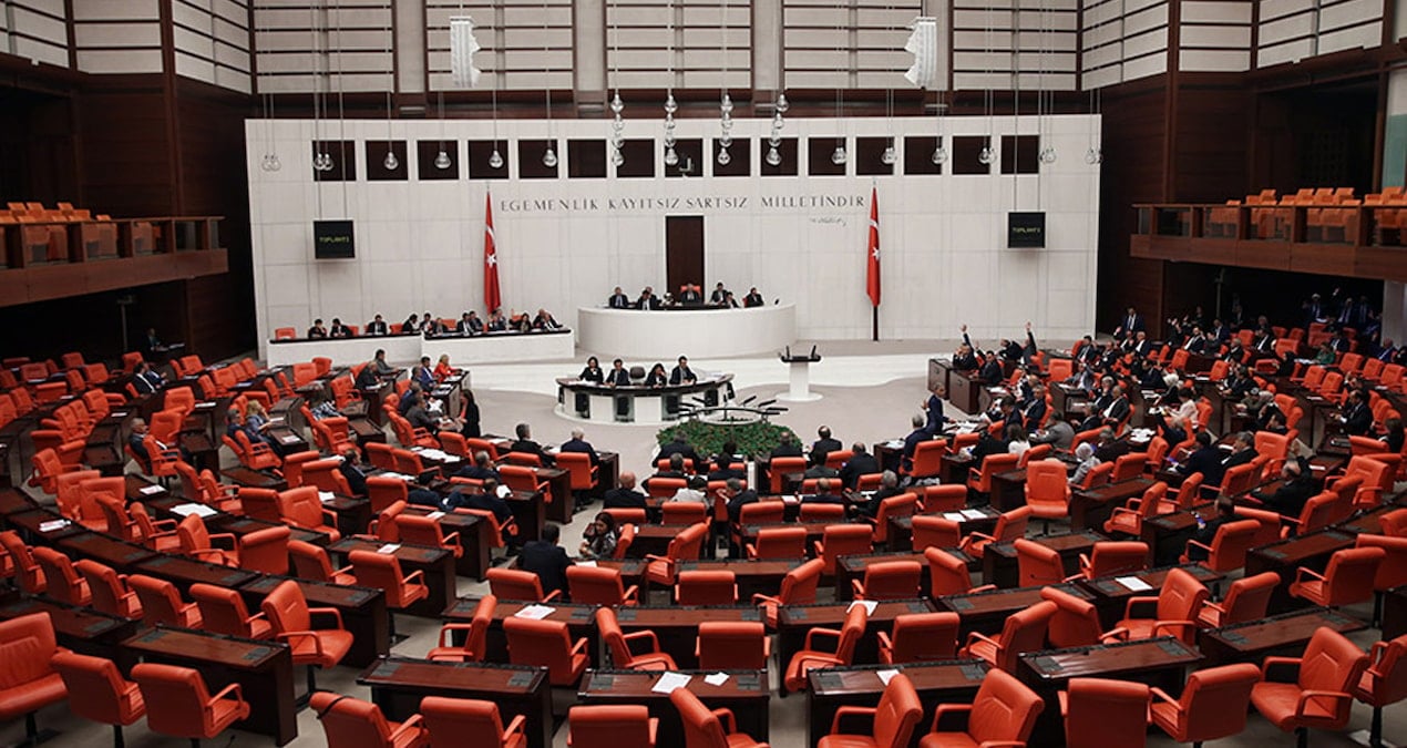 Saadet Partisi’nden “yapı kooperatifi” mağdurları için kanun teklifi