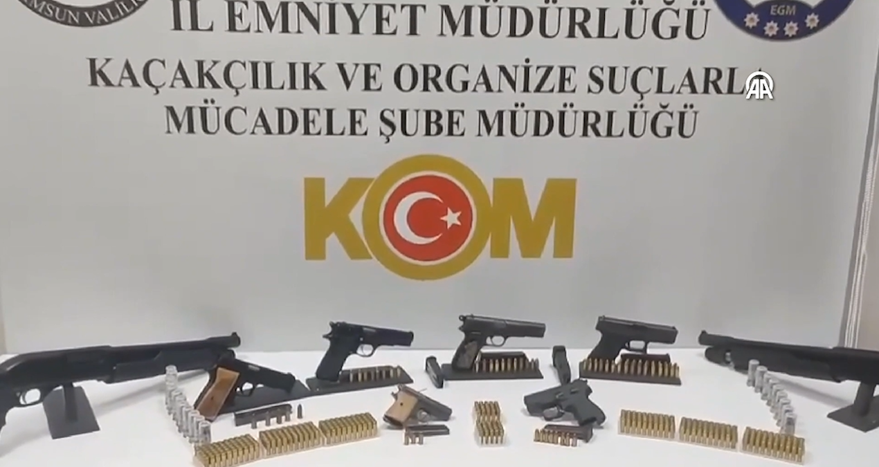 Kaçak silah ticareti operasyonunda 2 gözaltı